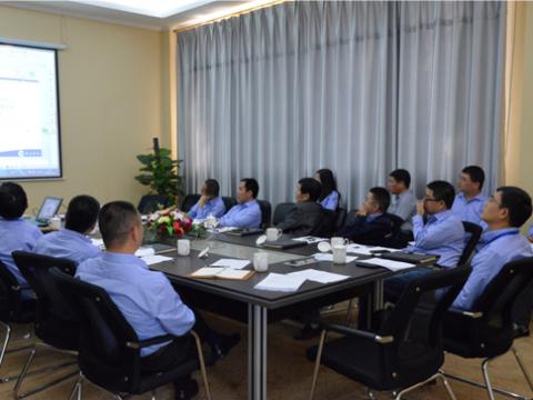 龙8头号玩家母线举行《工业企业知识产权治理指南》培训